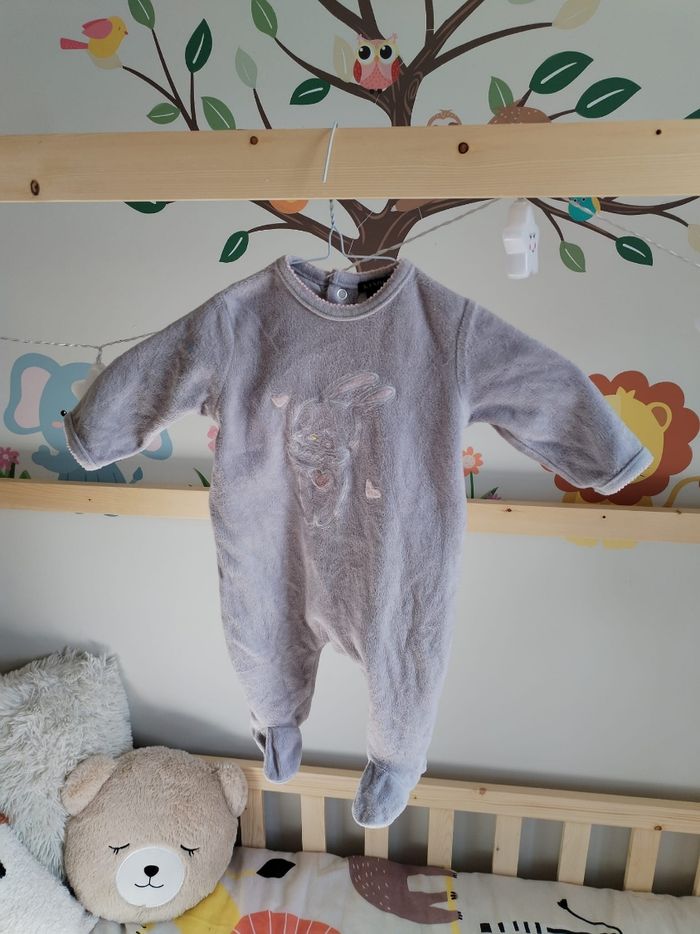 Lot de pyjamas - photo numéro 2