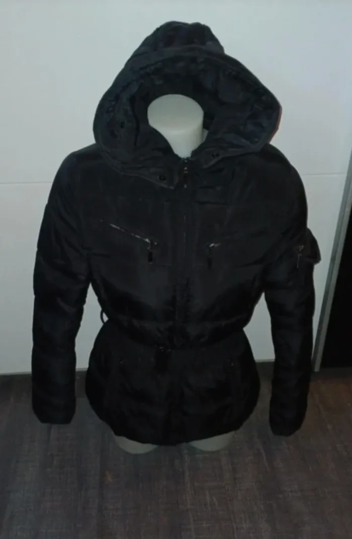 Superbe blouson ceinturé taille L