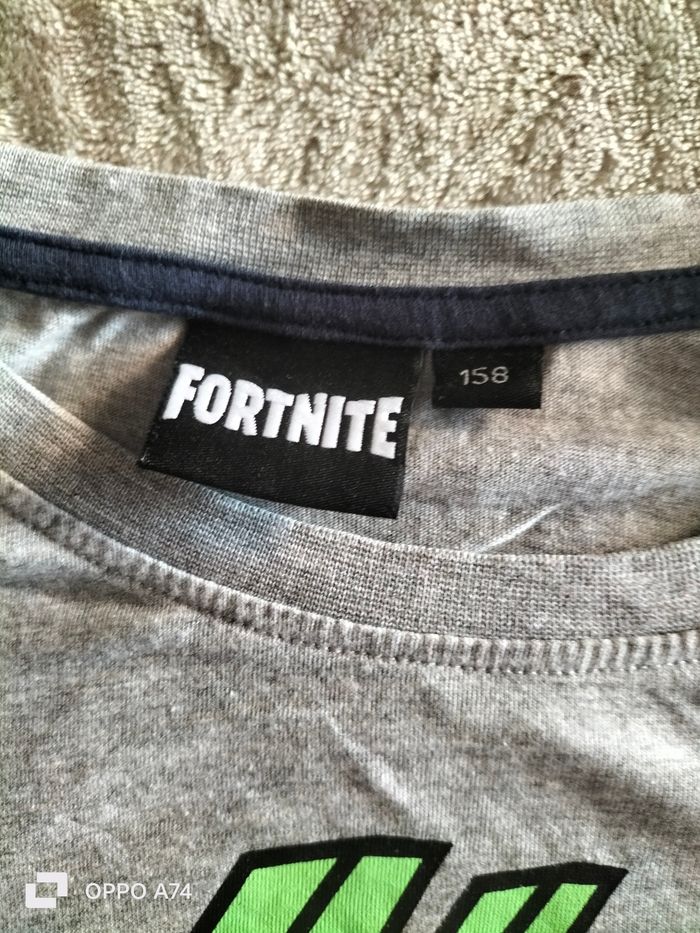 Garçon 13 ans 🩷 T-shirt Fortnite - photo numéro 3
