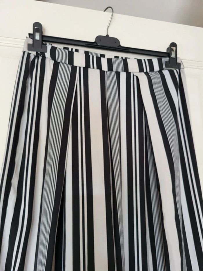 Pantalon ample et fluide à rayures blanc et noir H&M - photo numéro 3