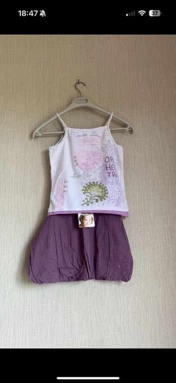 Ensemble jupe neuf + t-shirt 10 ans orchestra