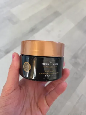 Gommage pour le corps rituals