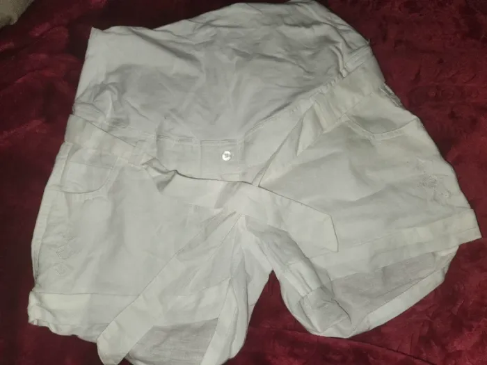 Lot de short de grossesse taille 34 - photo numéro 2