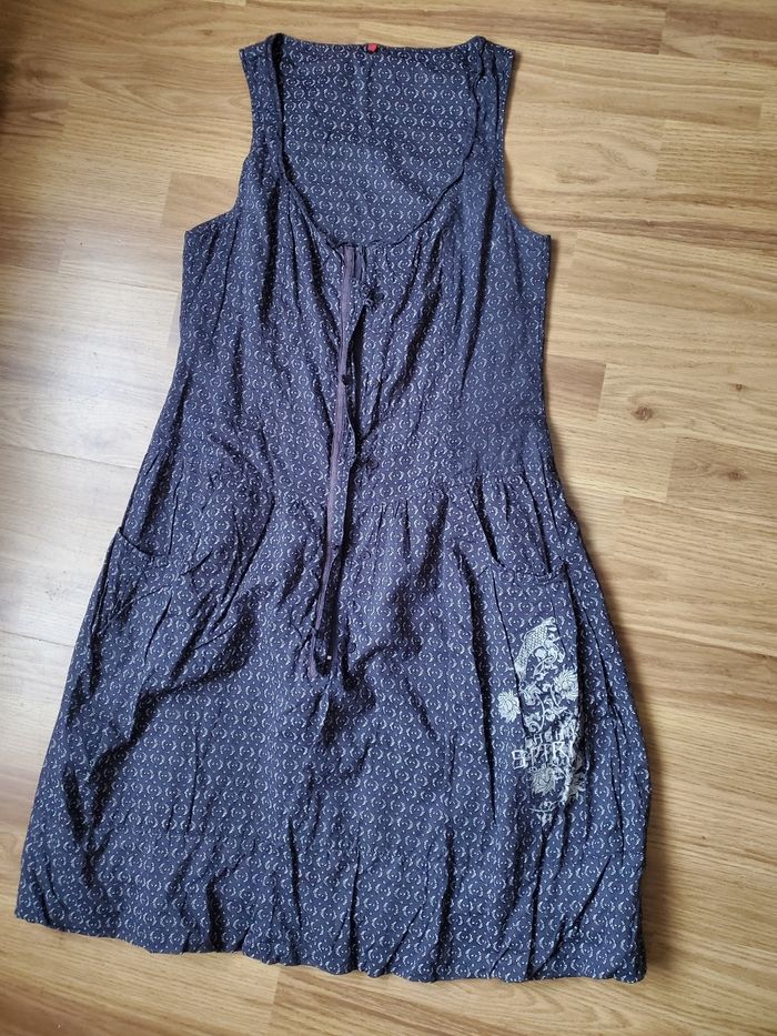 Robe miss captain