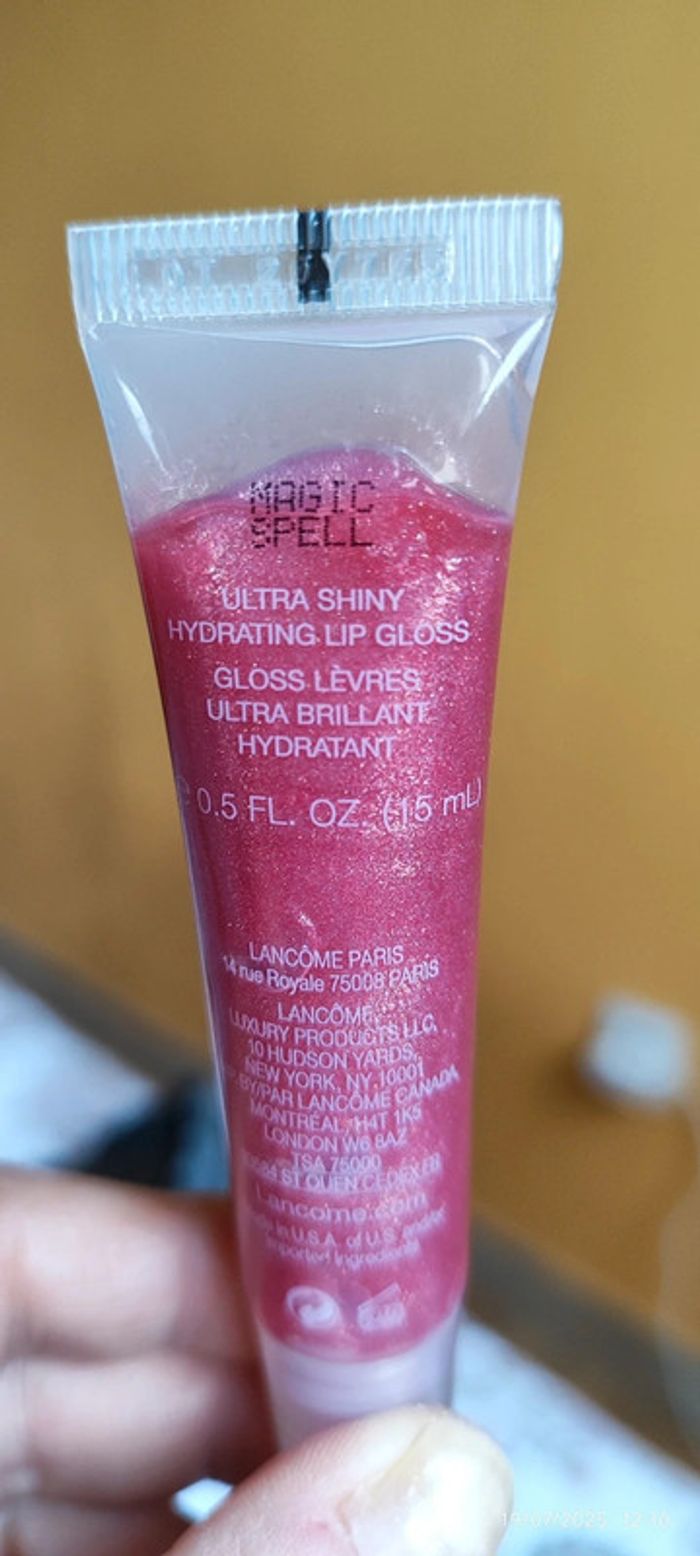 Lancôme Juicy Tubes Lip Gloss Pailleté Teinte Magic Spell - photo numéro 5