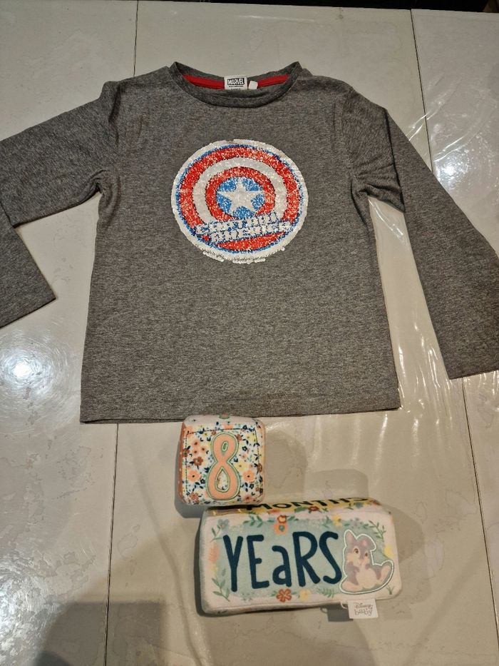 Lots sweatshirt 8 ans - photo numéro 2