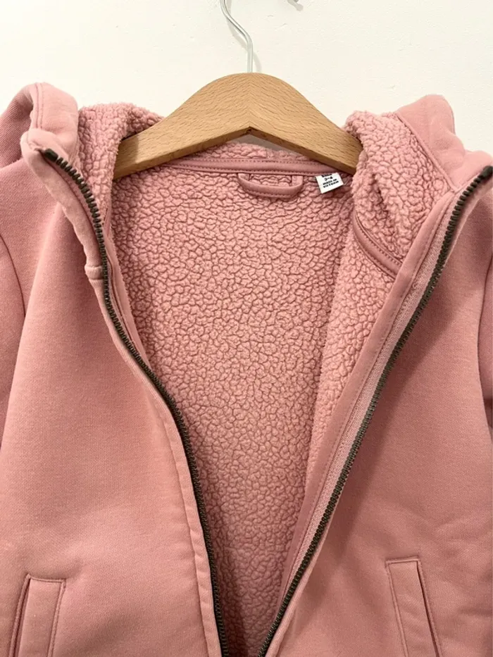 Sweat rose Uniqlo - photo numéro 4