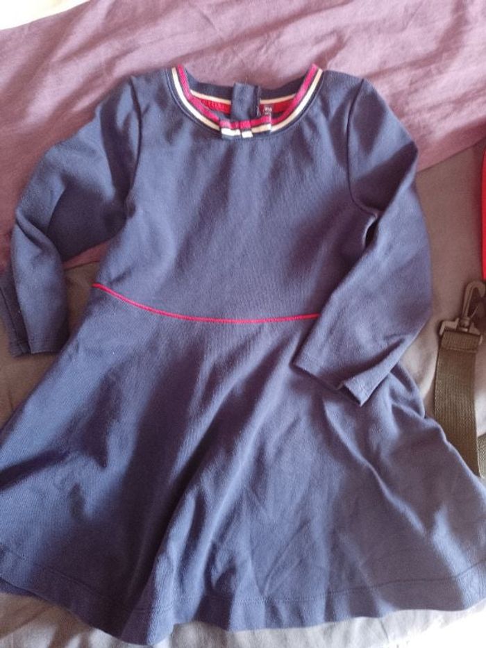 Robe 4 ans