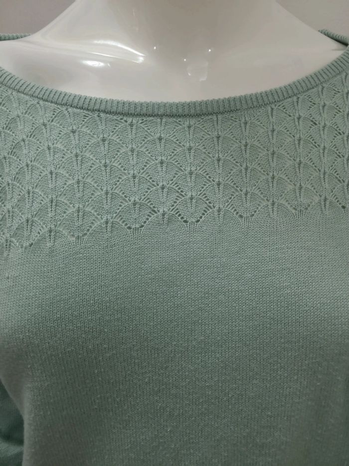 Jolie pull fin vert clair taille XL - photo numéro 3