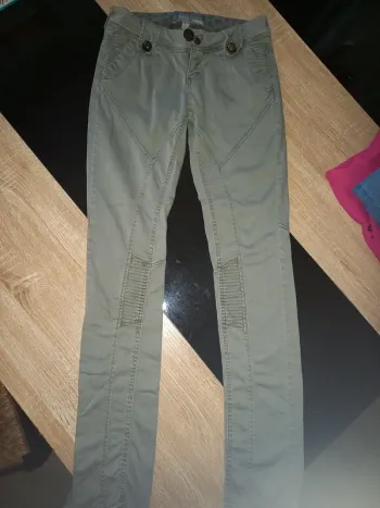Pantalon fille kaki T.34