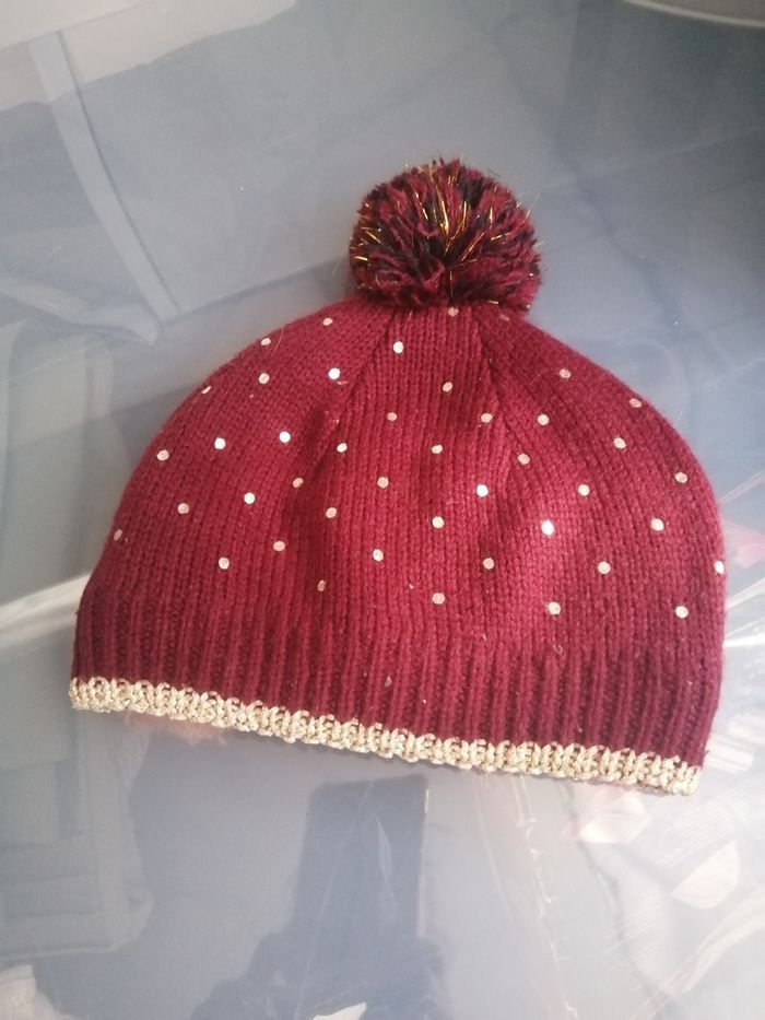 Bonnet pompom