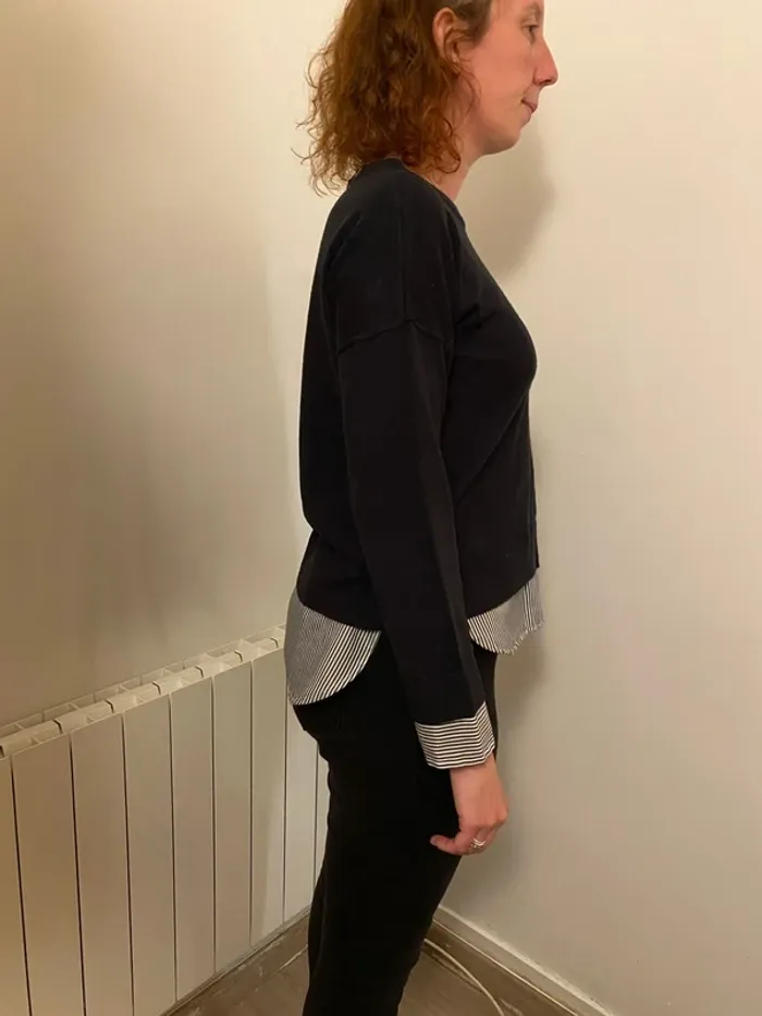 Pull bleu marine à manches longues - photo numéro 3