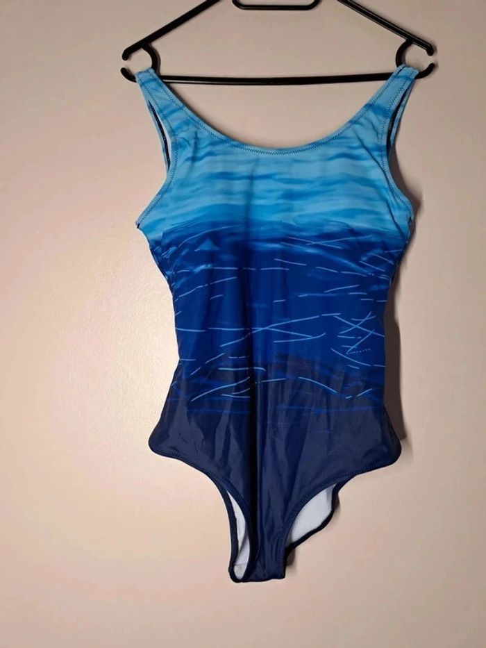 Maillot de bain bleu et noir S