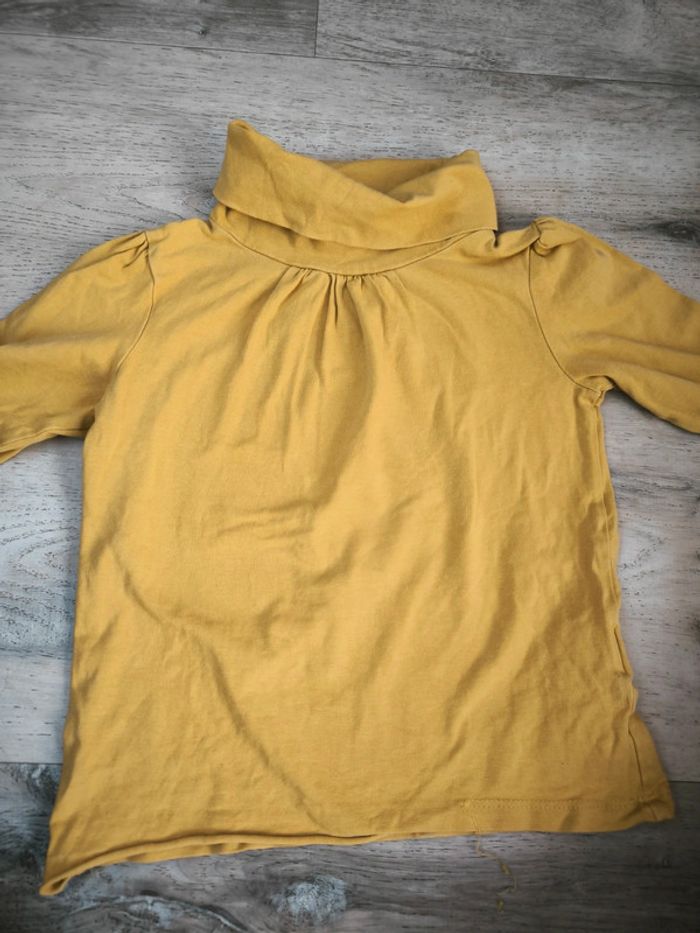 Tee shirt col roulé tape à l'oeil 4ans