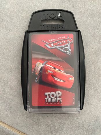 Jeu de cartes cars