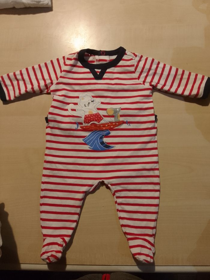 Pyjamas bébé 1 mois