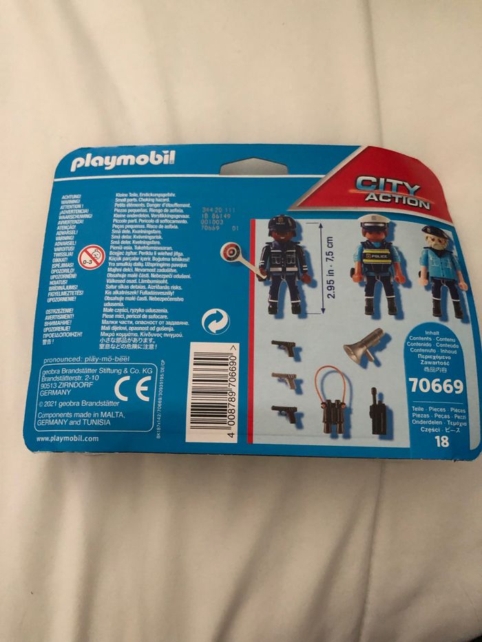 Figurines playmobil 18 pièces - photo numéro 2
