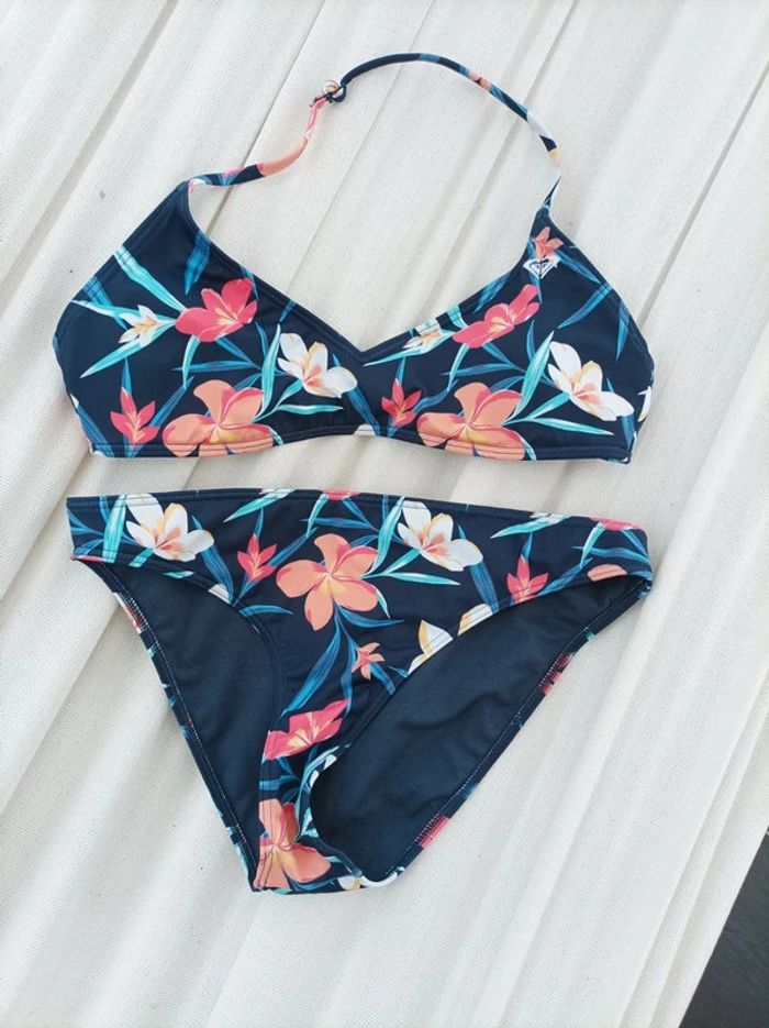 Magnifique maillot de bain fille 16 ans Roxy