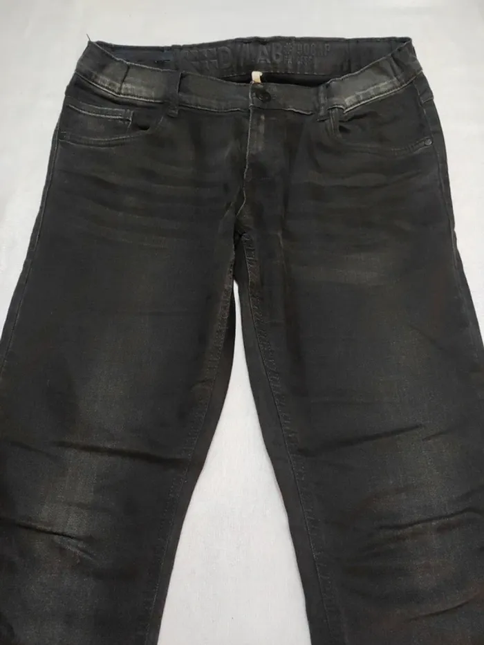 Jeans noir taille 44 - photo numéro 2