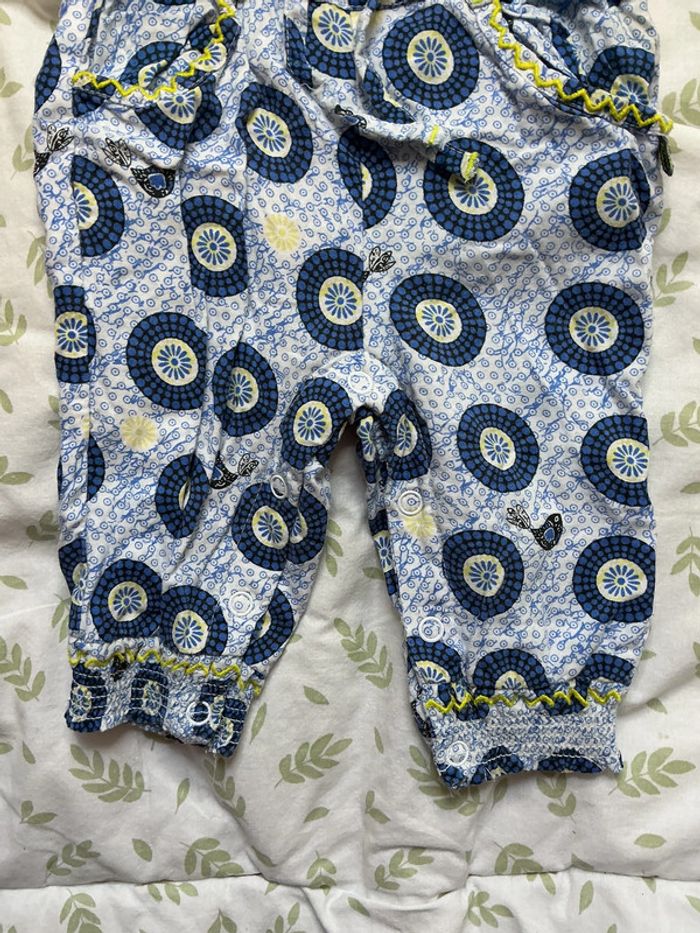 combinaison pantalon à motifs bleu pressions entre les jambes tissaia 6 mois - photo numéro 4