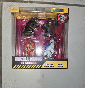 Figurines en metal neuves Godzilla