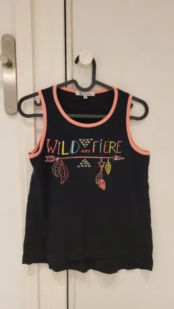 Débardeur Wild and Fière noir bords rose pâle 100% coton