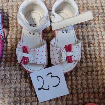 Sandales 23