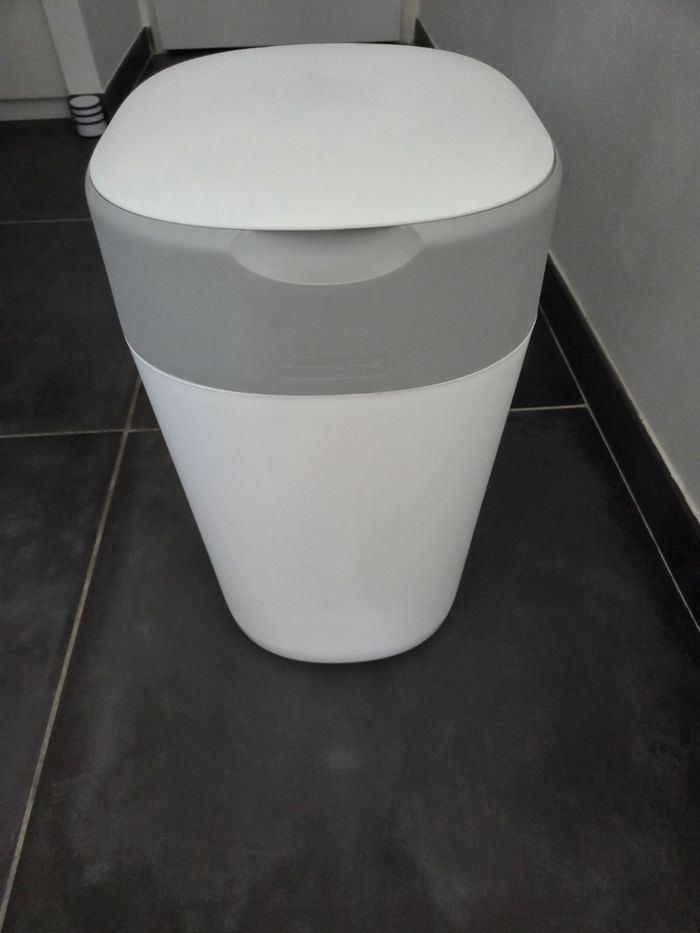 Poubelle à couches Tommee Tippee