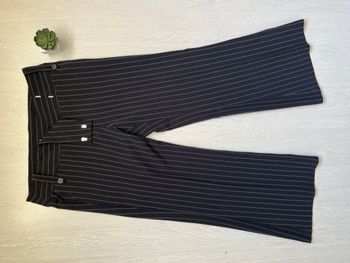 Pantalon Flare à fines rayures - Texbasic (Taille 40)