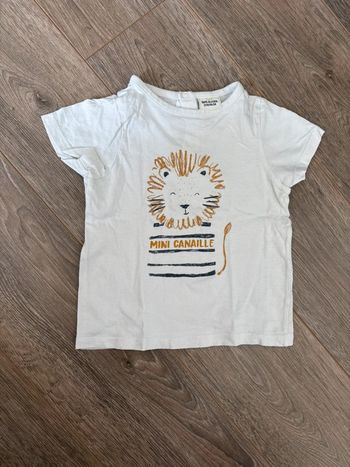 TEE shirt manches courtes avec un lion