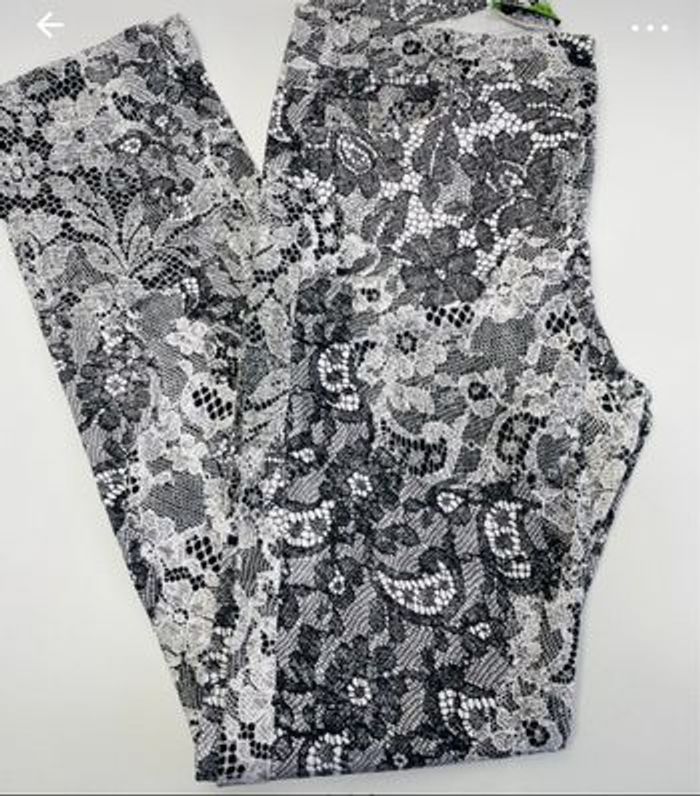 🔥 Gros lot revendeur. + 60 articles. Très bon état - camaïeu Zara H&M adidas pull&Bear etc - photo numéro 6