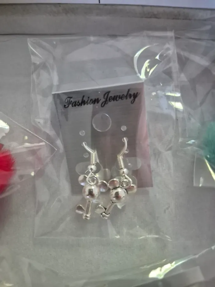 Lot boucles d'oreille fantaisie - photo numéro 2