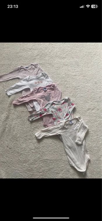 Lot bodies Petit Bateau - 6 mois 