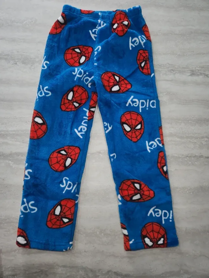 Pyjama spidey - photo numéro 5