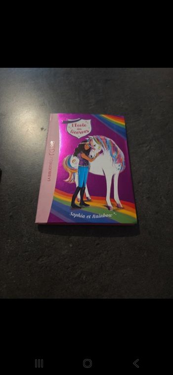 Livre L'école des licornes