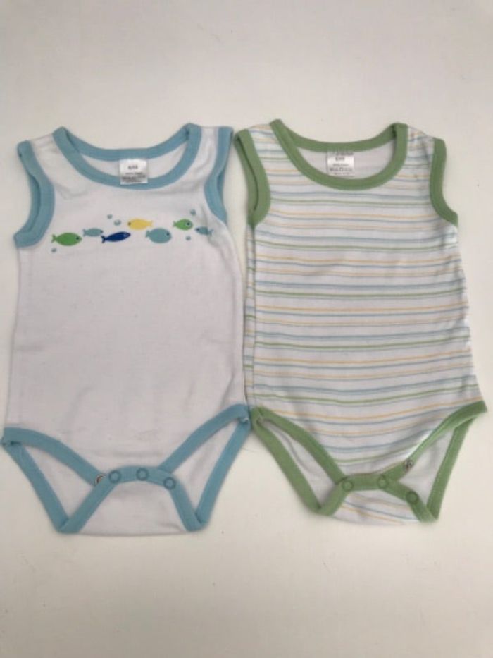 Lot de 2 bodies débardeur 6M