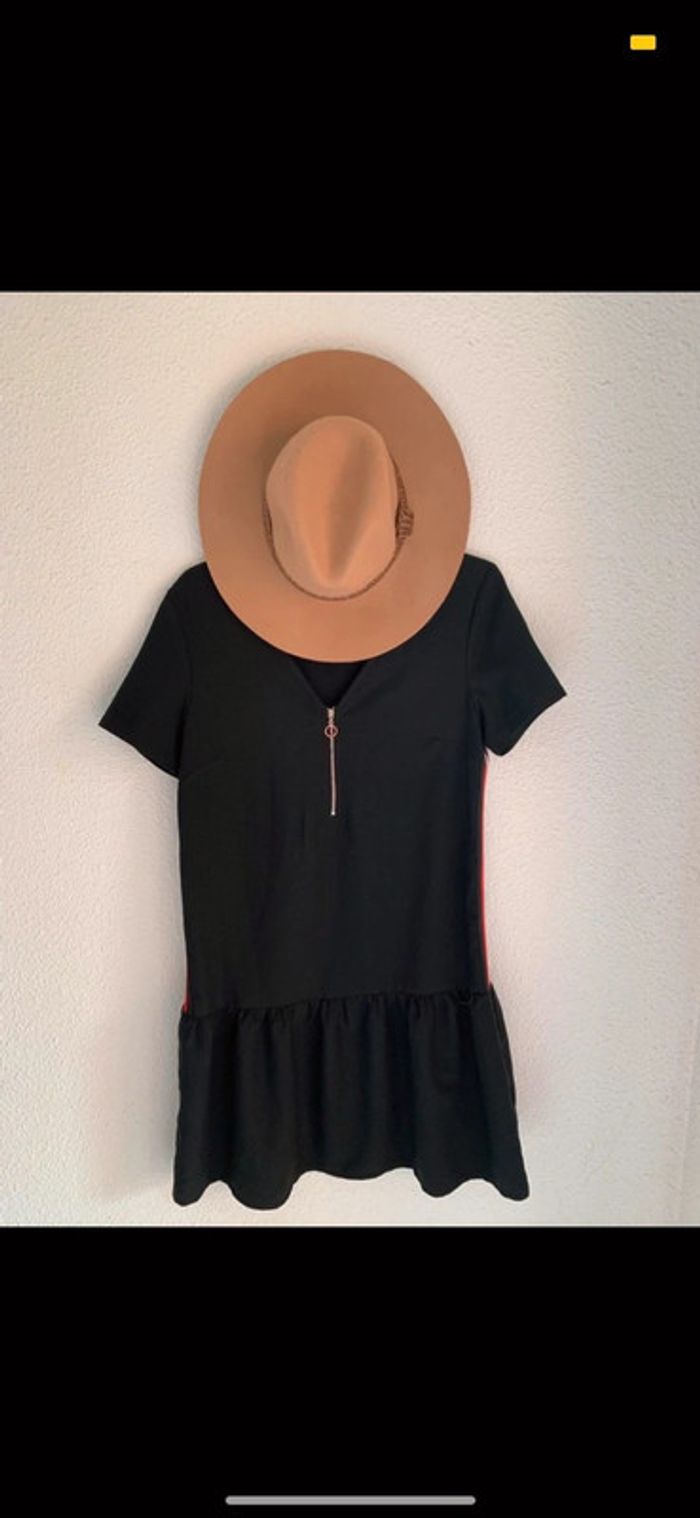 Petite robe noire - photo numéro 2