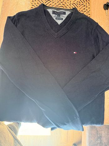 Pull Tommy Hilfiger bleu foncé  – coton & cachemire – taille S – logo brodé