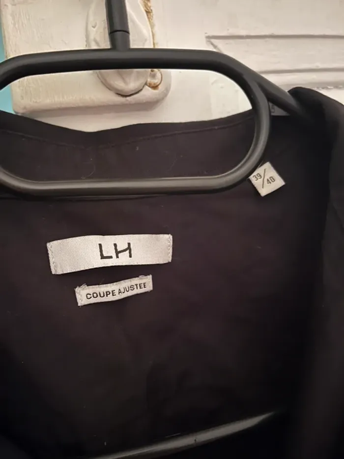 Chemise noire LaHalle taille 39/40 (M) - photo numéro 3