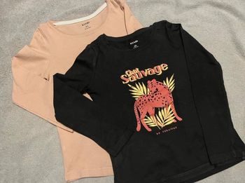 Lot 2 haut fille t 4 ans