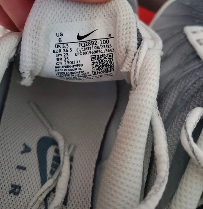Basket Nike TN 36,5 Neuve - photo numéro 8