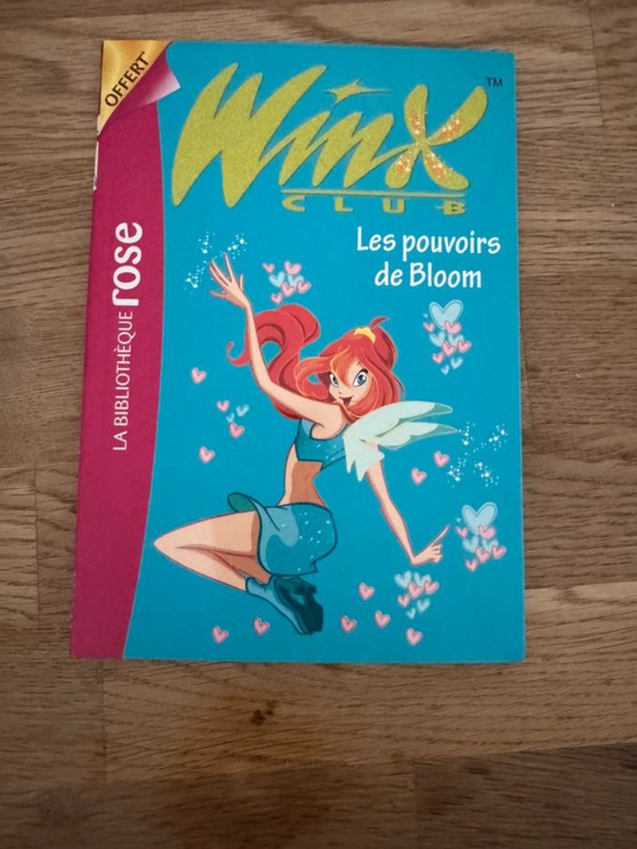 Livre Winx Club les Pouvoirs de Bloom