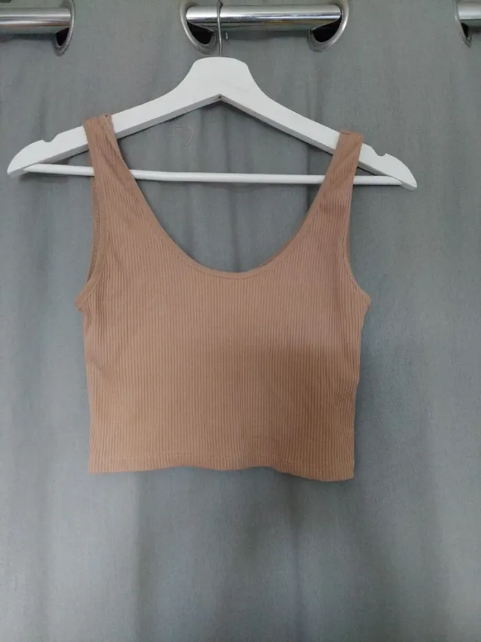 Débardeur côtelé beige/camel Stradivarius – Taille L – Très bon état