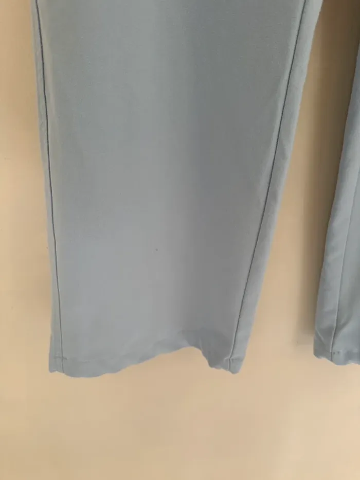 Pantalon bershka bleu ciel - photo numéro 5