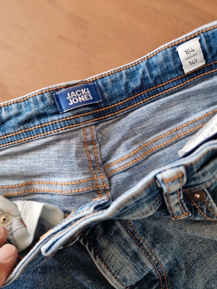 Jeans 14 ans - photo numéro 3