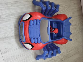 Voiture spidey