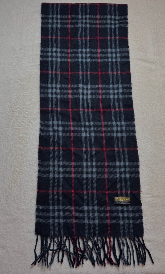 Écharpe Burberrys vintage – 100% Lambswool – Made in England - photo numéro 3