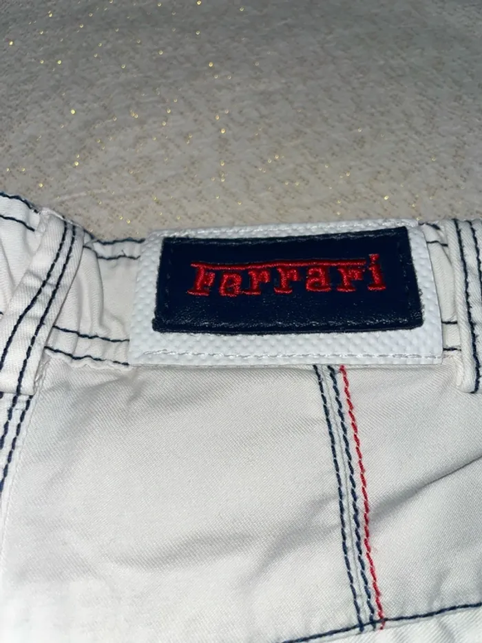 Short Ferrari, 12 mois - photo numéro 4