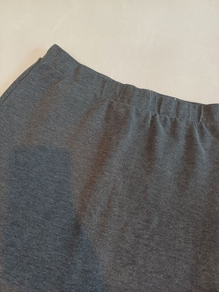 🧸Jupe femme taille 42/44 Esmara - photo numéro 4