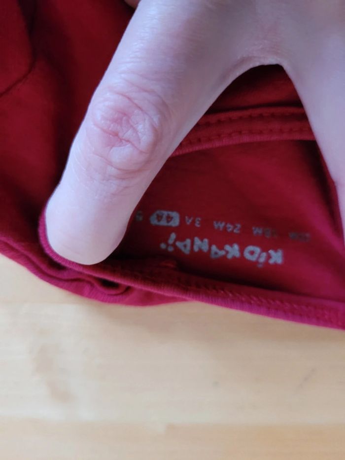 Tee shirt manches longues 4 ans tbe - photo numéro 2